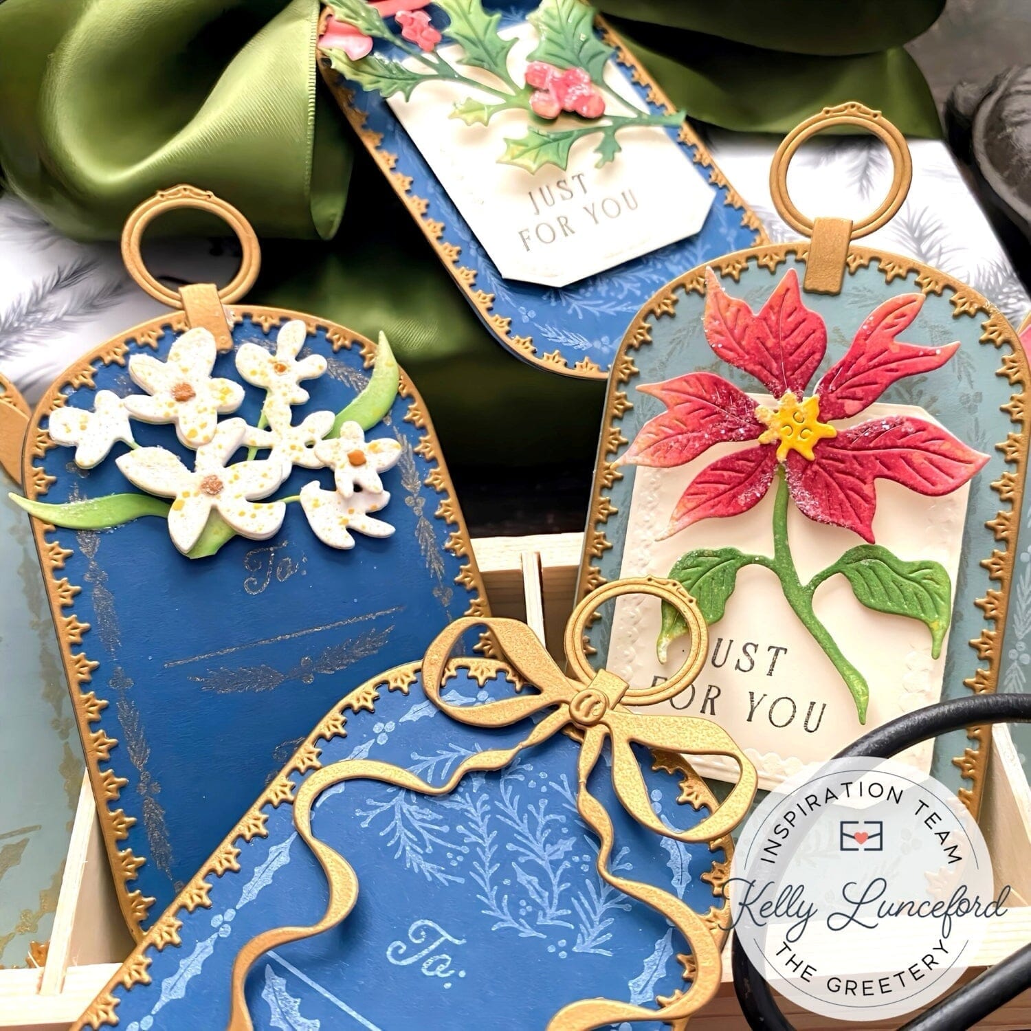 Bigger Holiday Botanicals: Poinsettia Die