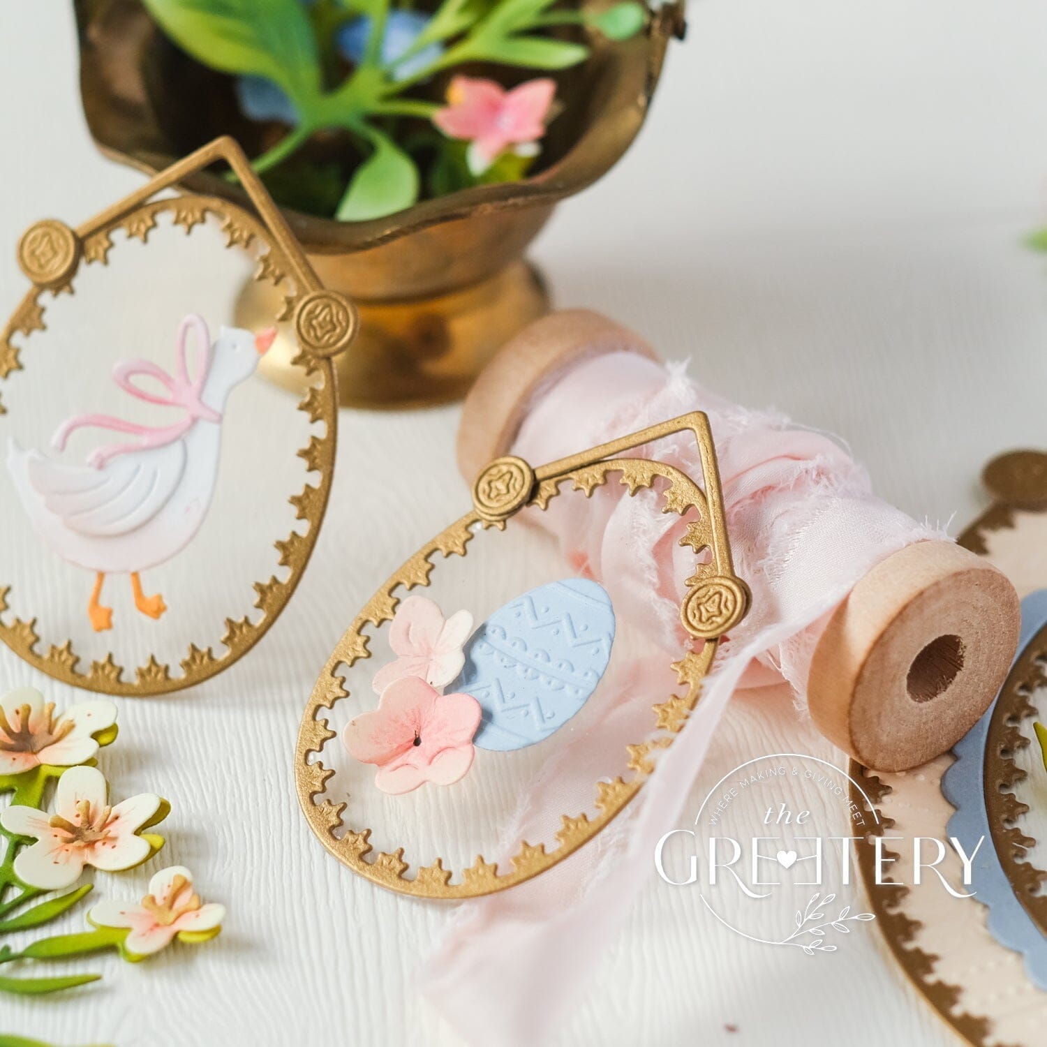 Golden Egg Filigree Borders Die