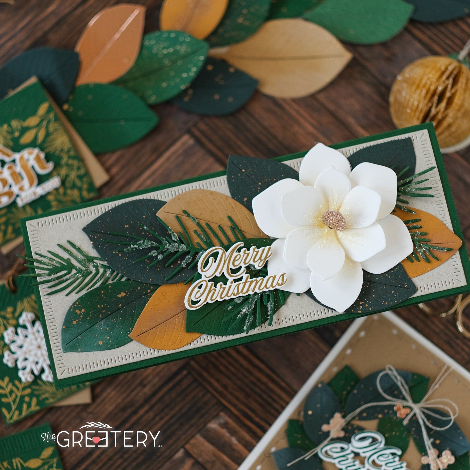 Large Leaves: Magnolia Die