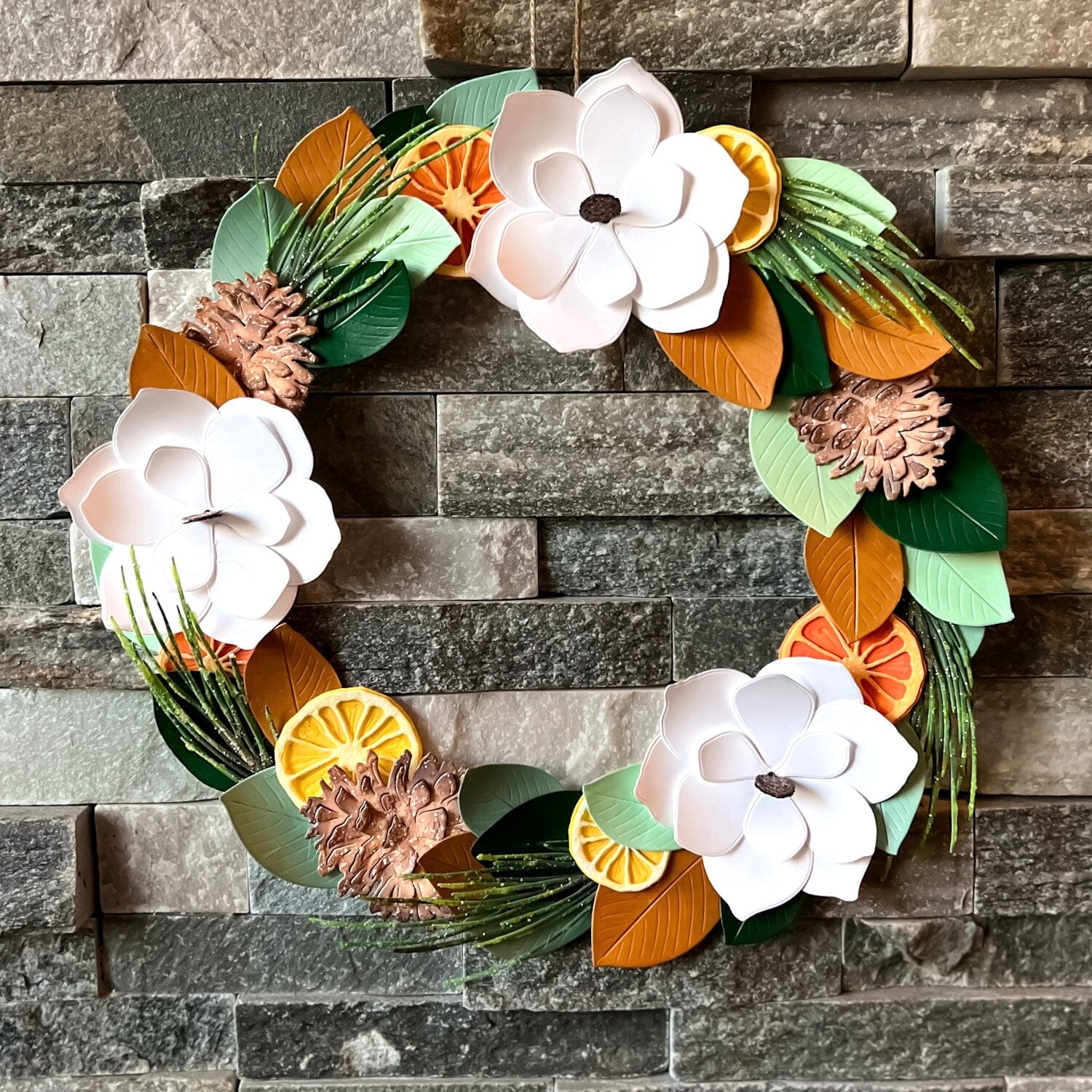 Large Leaves: Magnolia Die