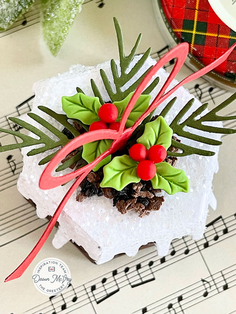 Holly Toppers