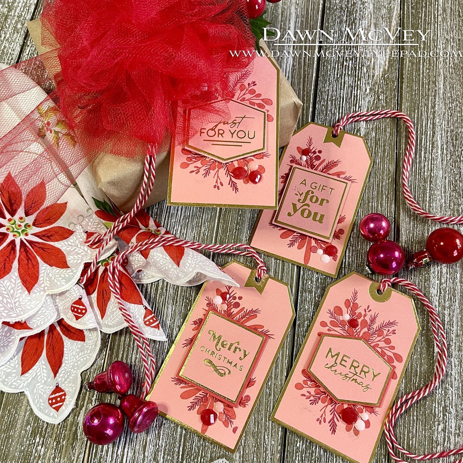 Tag Team Duo: Holiday Surrounds Stamp Set
