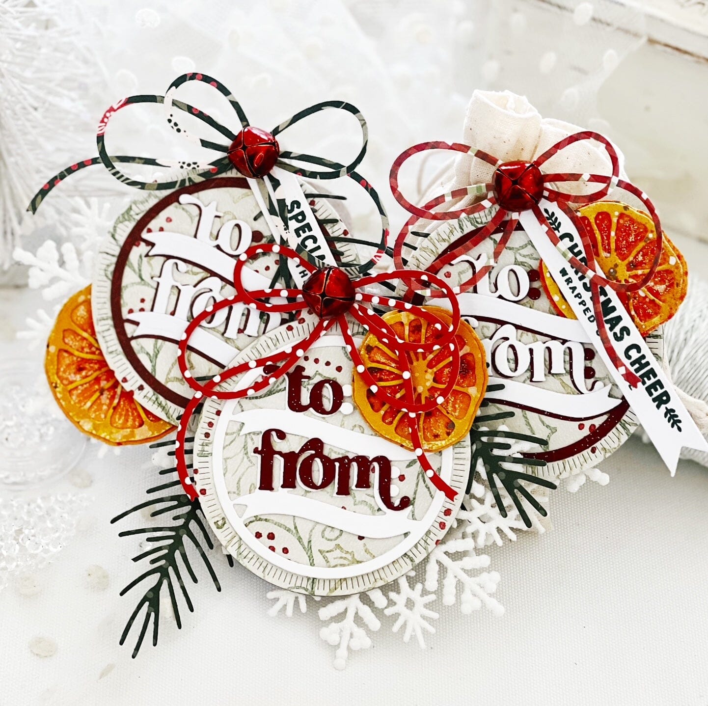 Banner Gift Tag Die