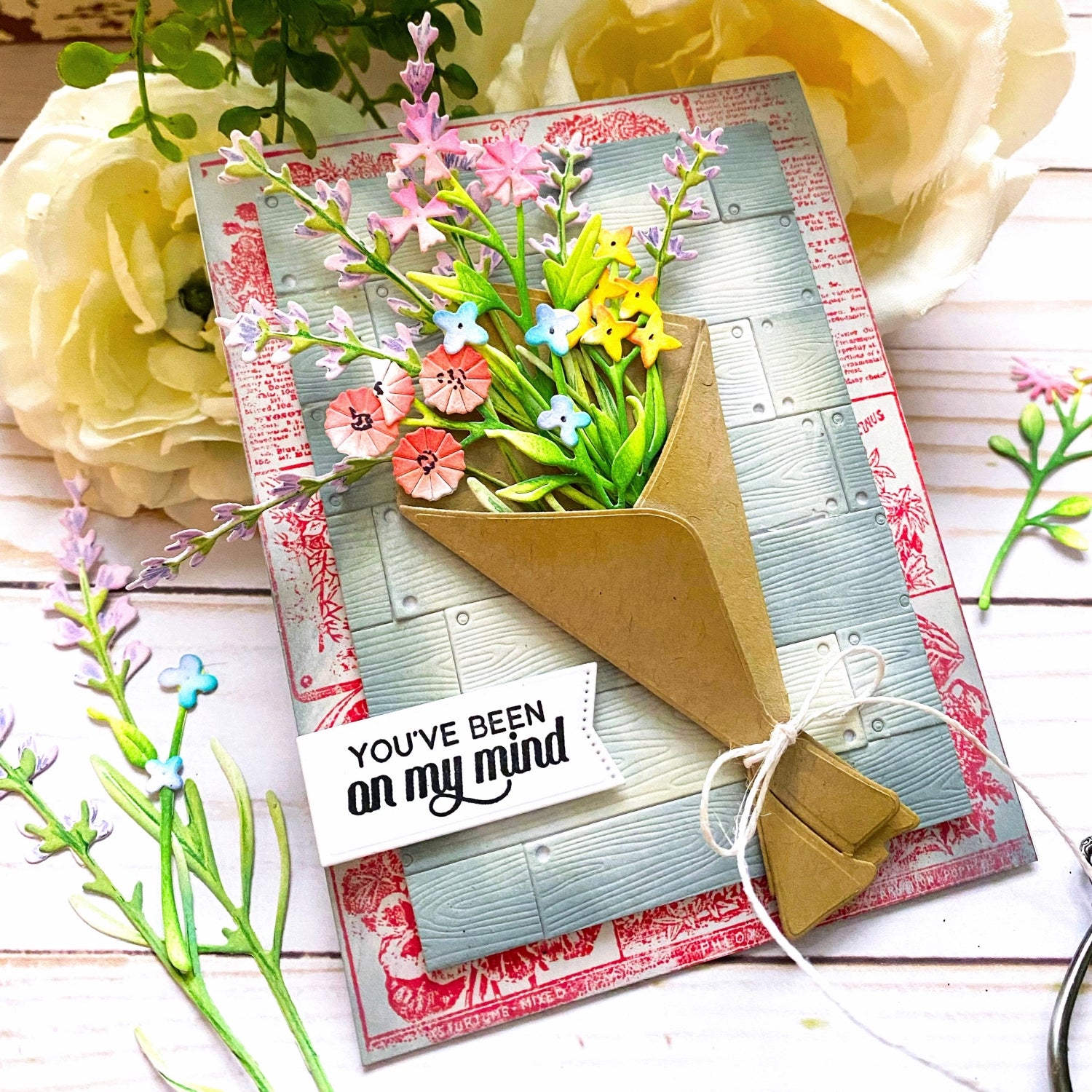 It’s a Wrap Posy Pocket Die