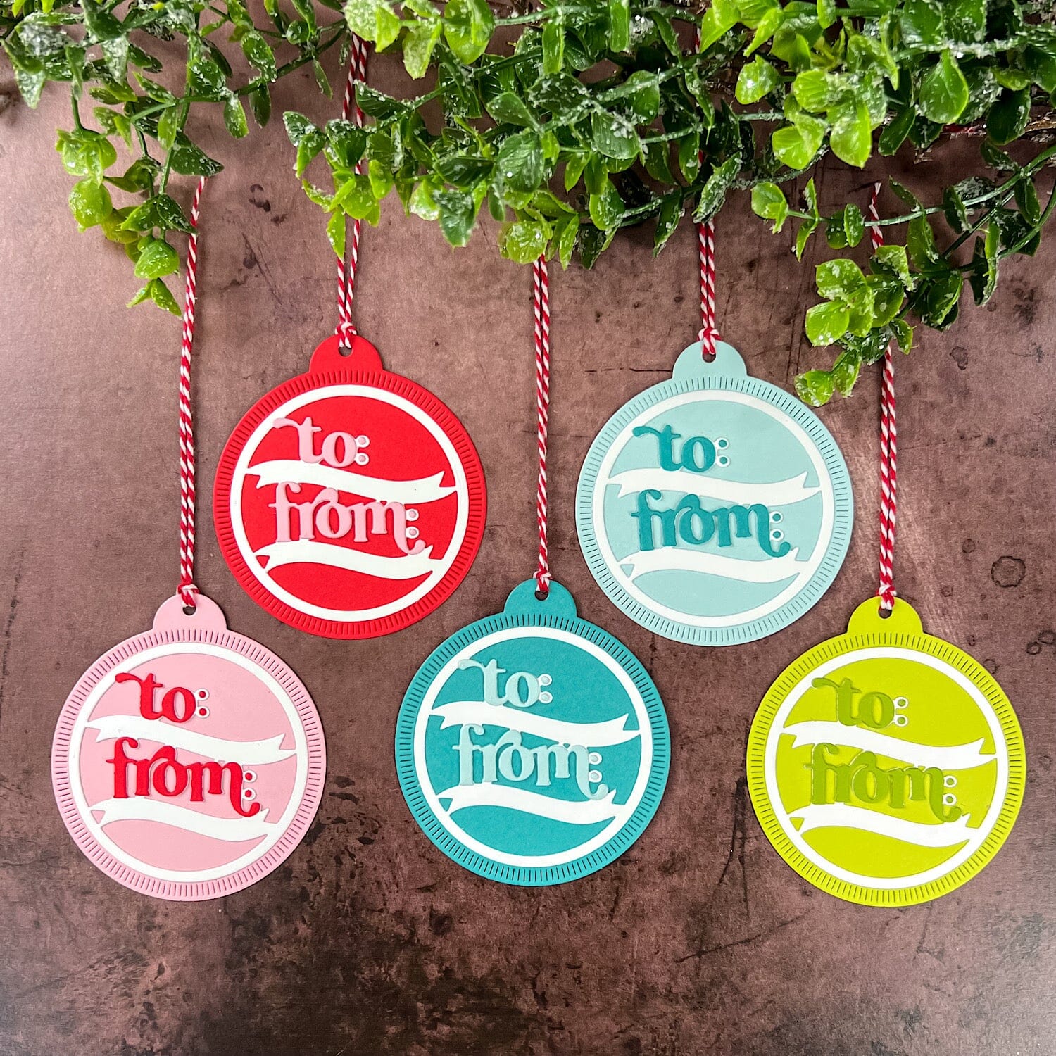 Crimped Circle Tags Die