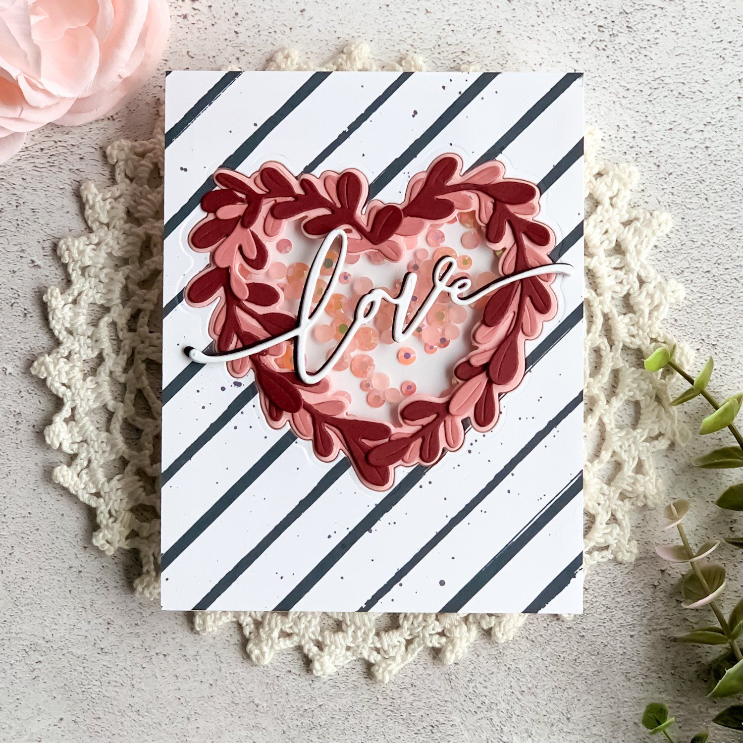 Boxwood Heart Details Die