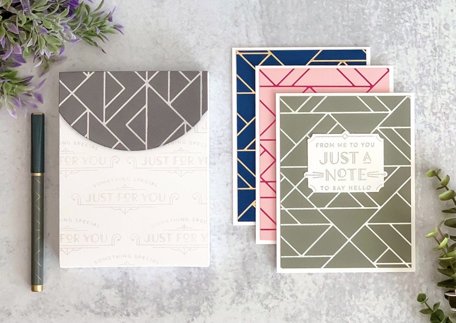 Deco Triangles Hot Foil Plate