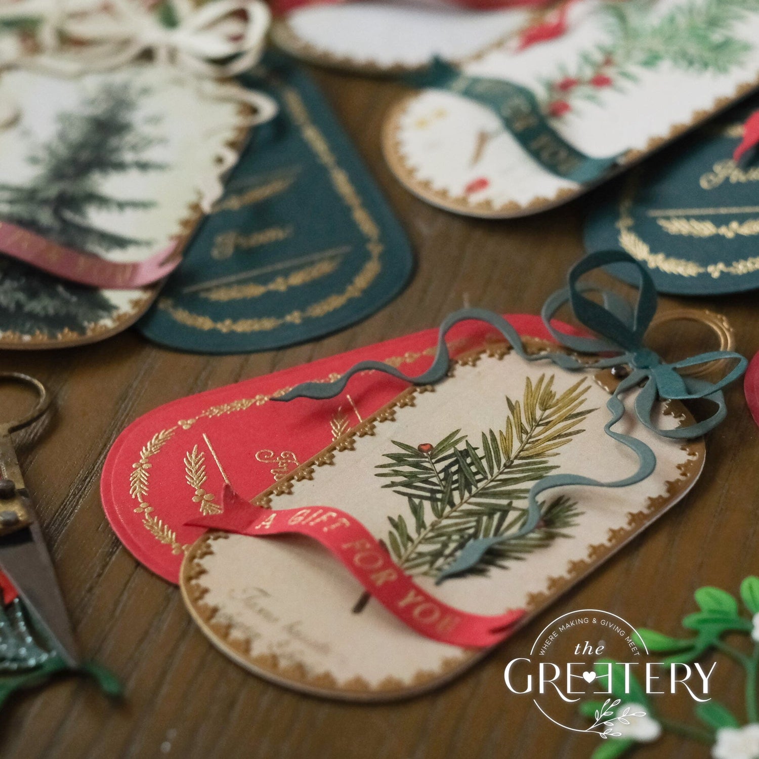 Capsule Filigree Borders Die