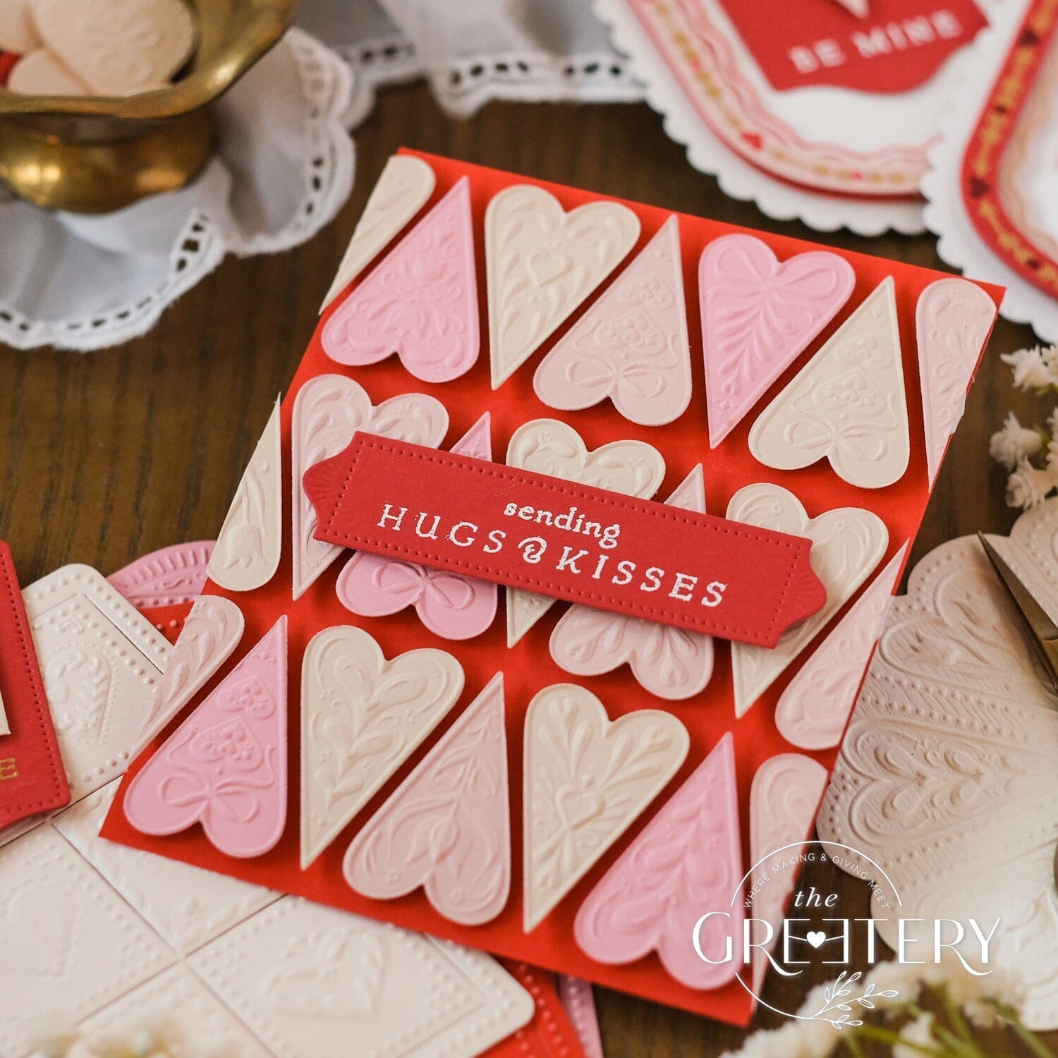 Shortbread Shapes: Scalloped Hearts Embossing Folder – The Greetery