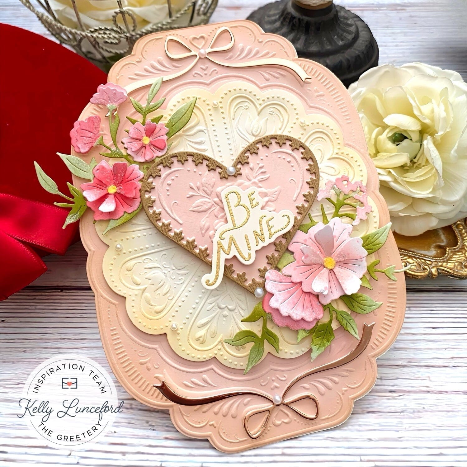 Shortbread Shapes: Scalloped Hearts Die