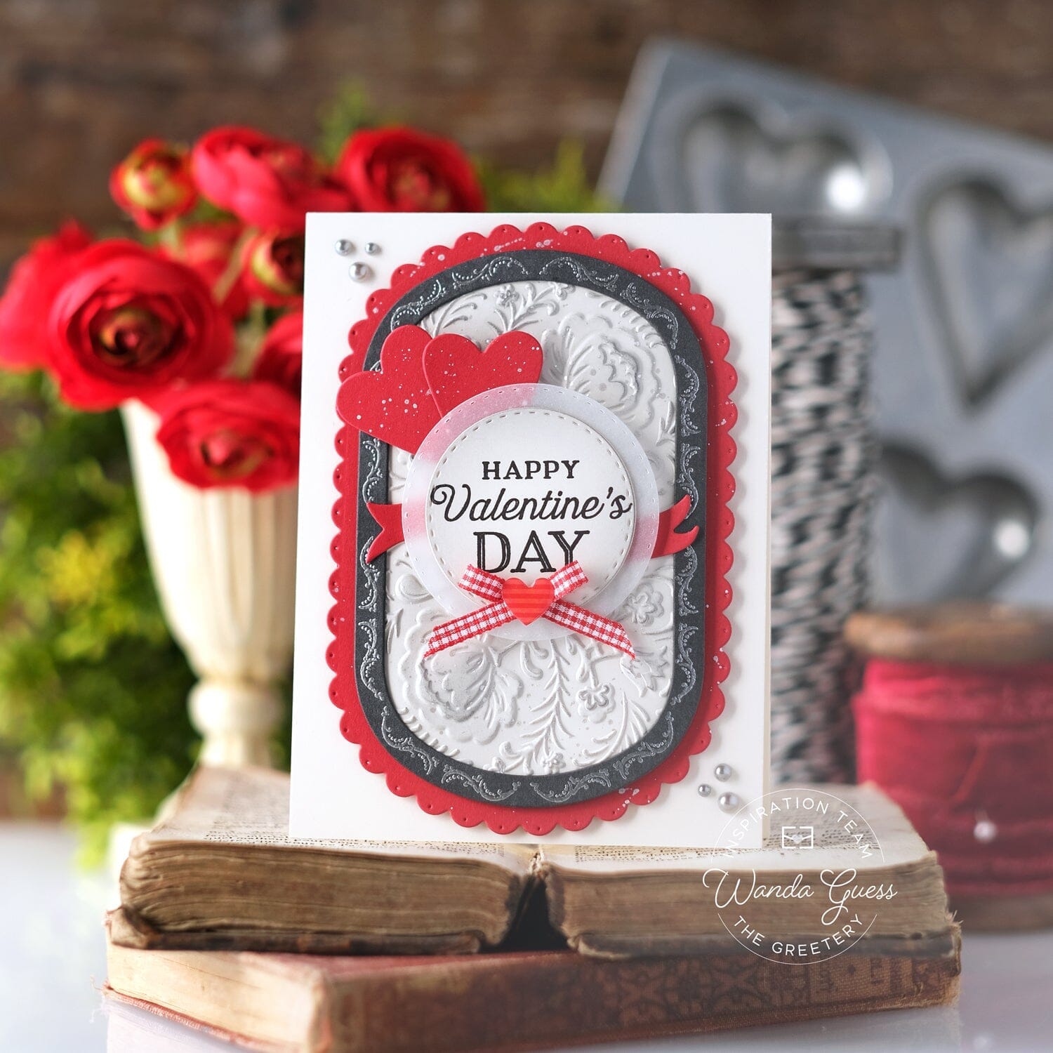 Capsule Fixed Borders Small Die