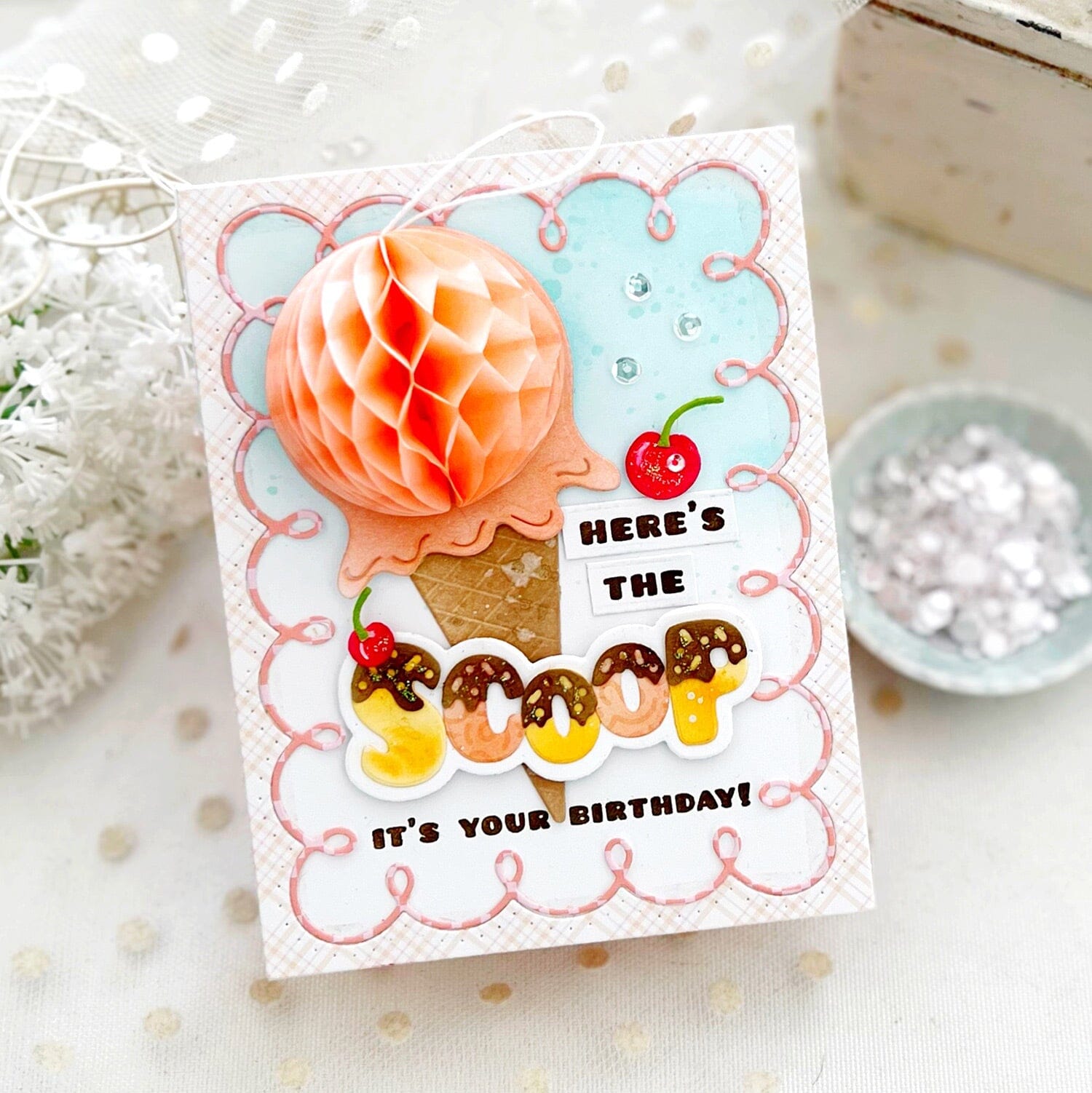 Honeycomb Balls Party Mix