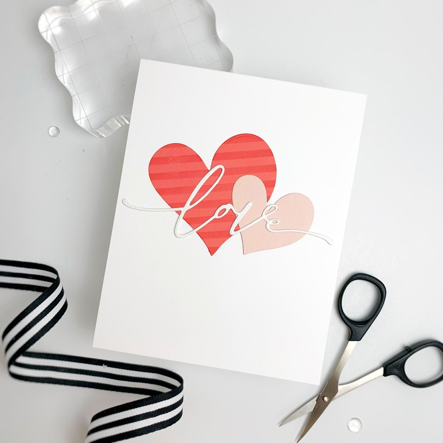 Shapely Hearts Die